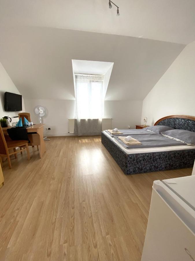 Appartementhaus 5. Jahreszeit Hévíz Eksteriør billede