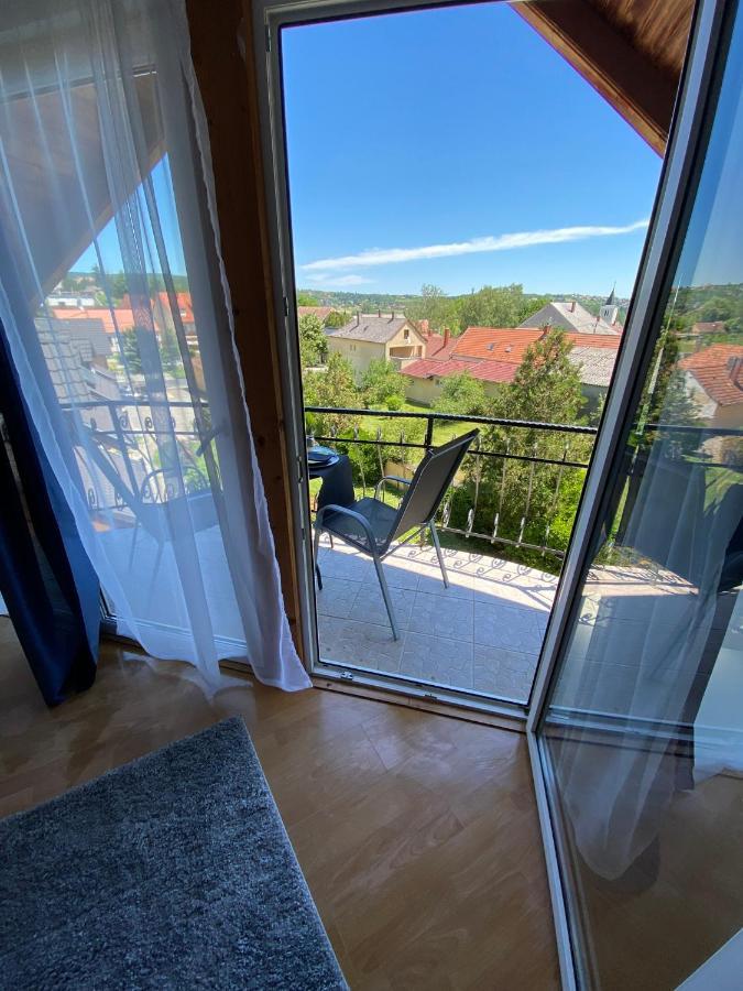 Appartementhaus 5. Jahreszeit Hévíz Eksteriør billede